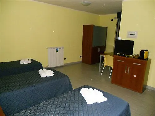 ** מלון דירות גרבניאטה מילנזה Residence San Prospero איטליה